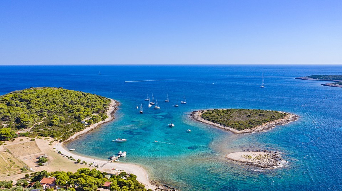 Adriatic lagoon near Šolta and Brač, Croatia