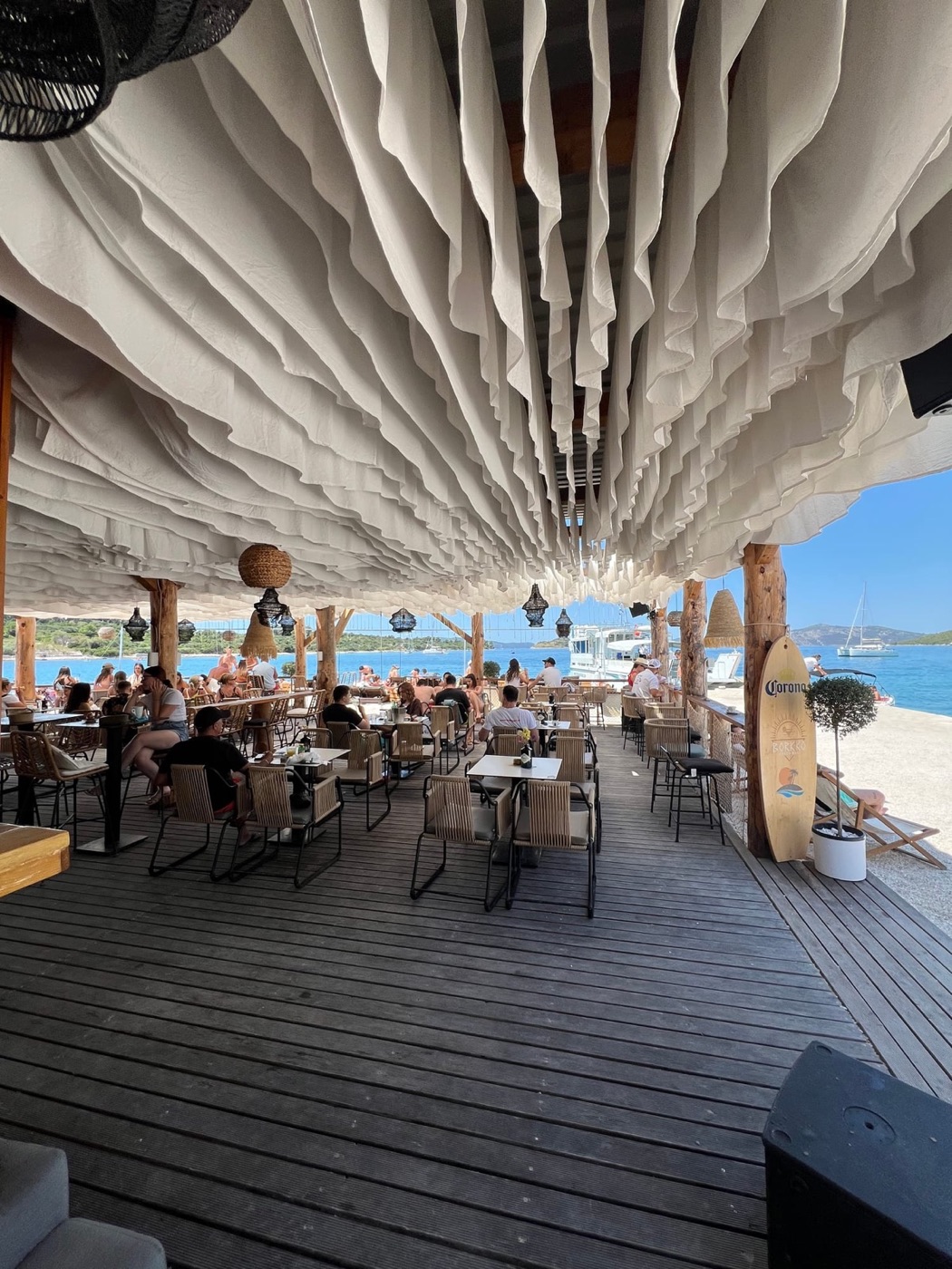 Seaside terrace stop on the Šolta bays itinerary