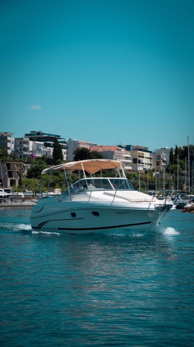 Jeanneau Leader 805 private boat for island tours near Split, Croatia, photo 2 of 10