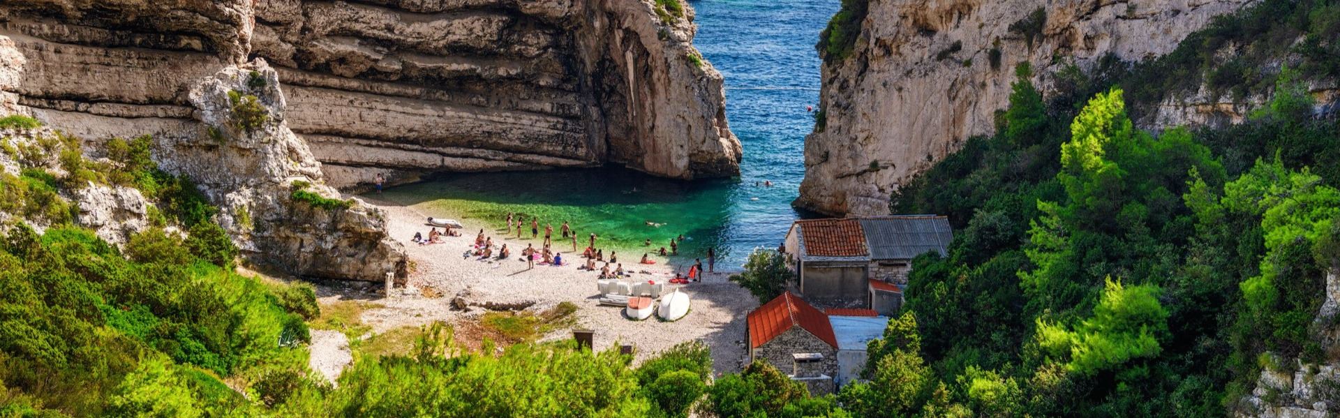 Stiniva Beach, Vis